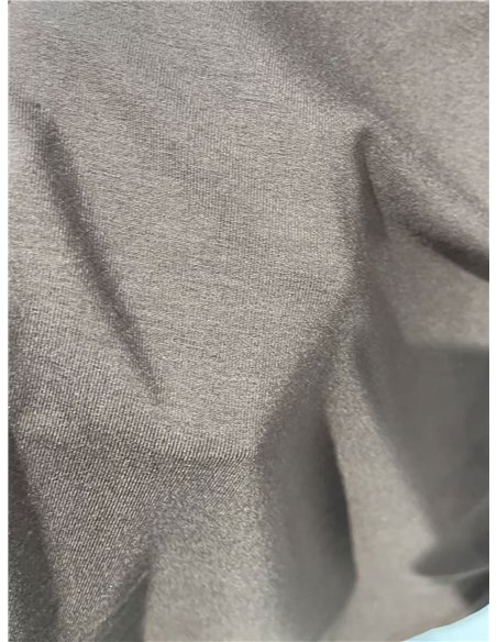 Robe midi unie à col en V et collier