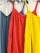 Kurzes Trägerkleid mit Rüschen