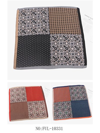 Pañuelo cuadrado patchwork estampado 2
