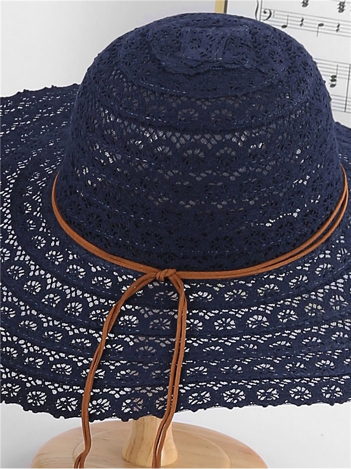 Sombrero calado crochet ala ancha