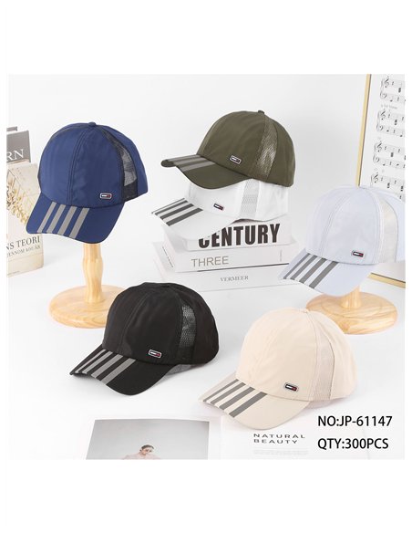 Gorra deportiva visera a rayas