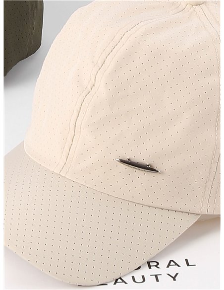 Gorra perforada transpirable