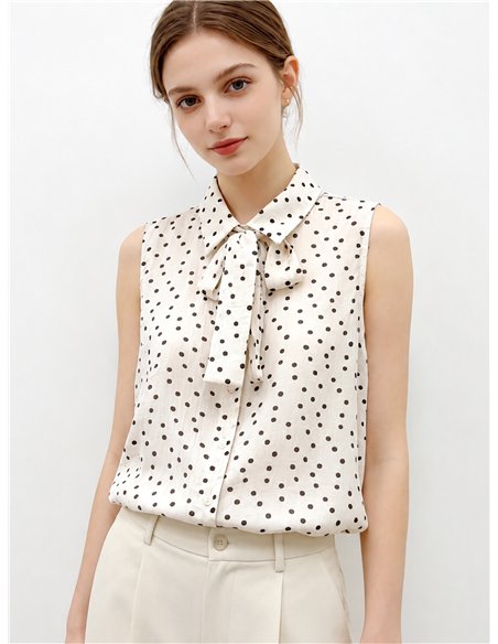 Camisa lunares con lazada