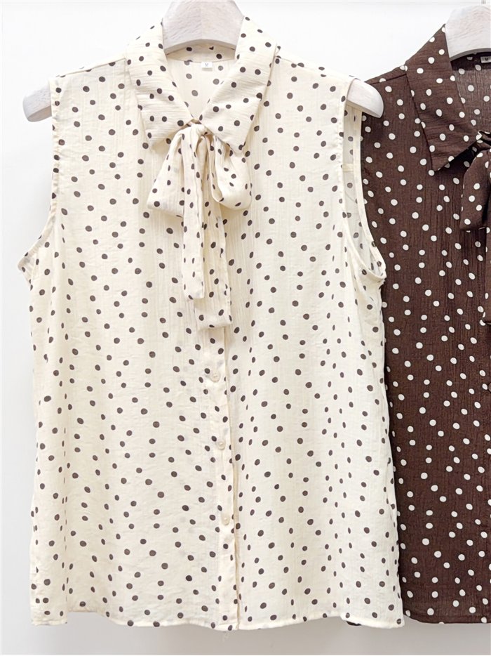 Camisa lunares con lazada