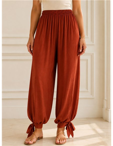 Pantalón bombacho con lazada