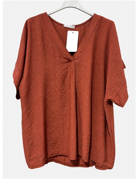 Blusa amplia cuello pico
