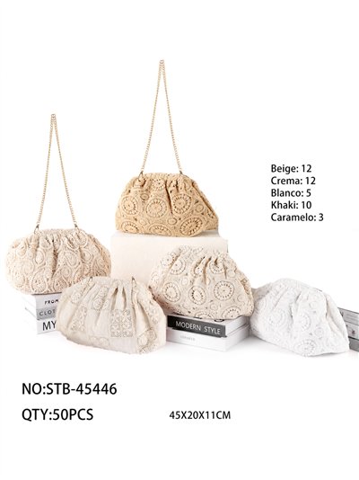 Bolso clutch de encaje con cadena 2