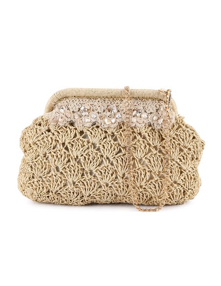Bolso de mano de rafia con crochet y abalorios
