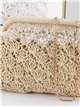 Bolso de mano de rafia con crochet y abalorios