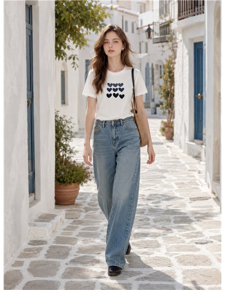 T-shirt à cœurs brodés