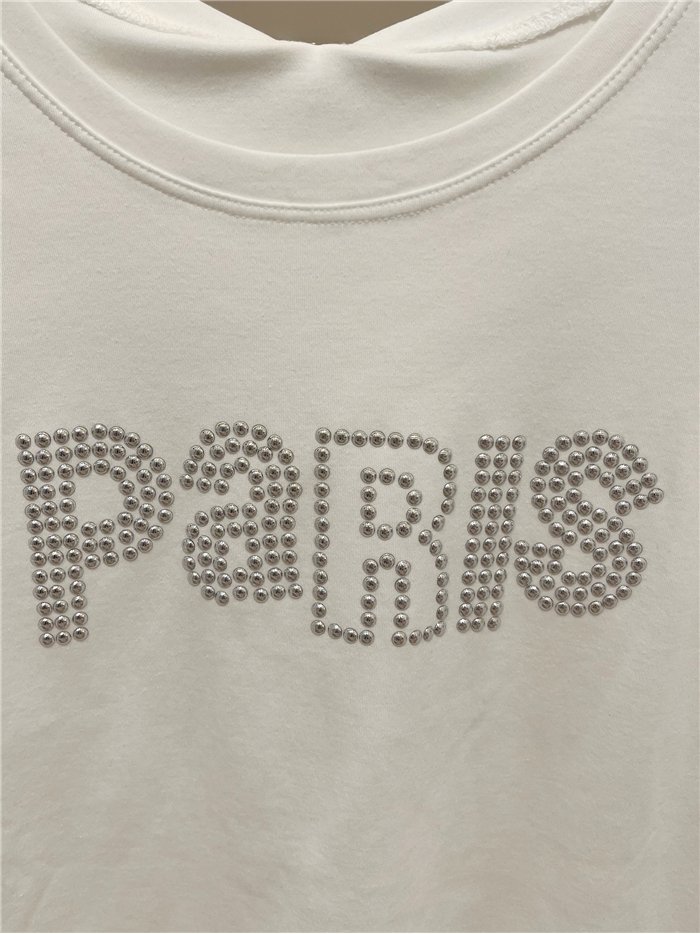 Camiseta Paris tachas
