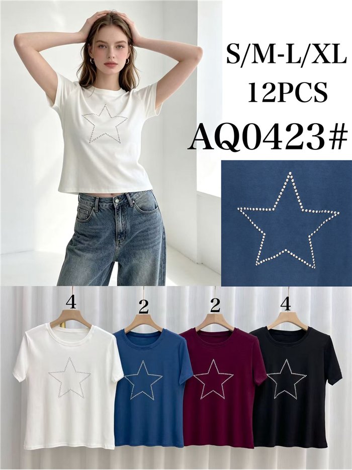 Camiseta estrella tachas