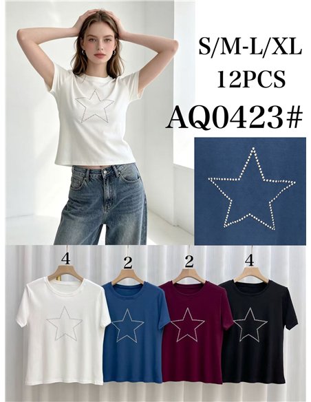 Camiseta estrella tachas