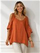 Blusa talla grande con detalle crochet