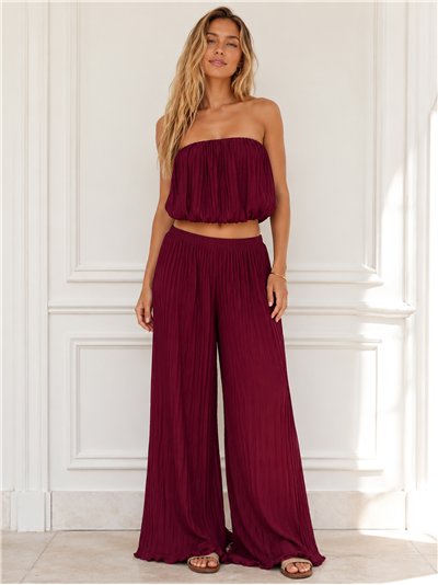 Conjunto top plisado palabra de honor y pantalón