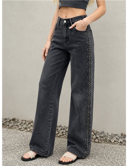 Jeans wide leg gris con tachuelas laterales