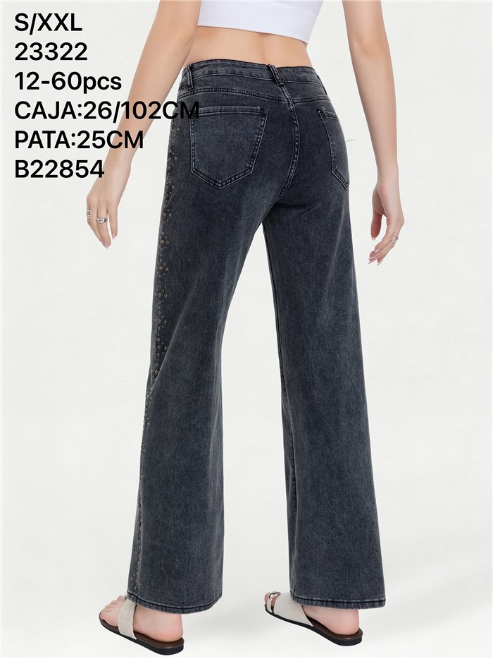 Jeans wide leg gris con tachuelas laterales
