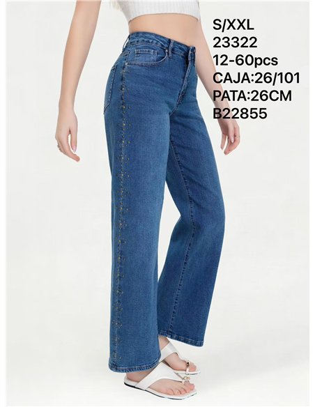 Jeans wide leg azul con tachuelas laterales