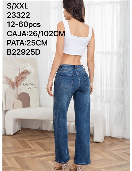 Jeans wide leg azul con estrellas de strass