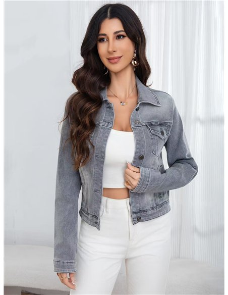 Chaqueta denim gris con estrella de strass