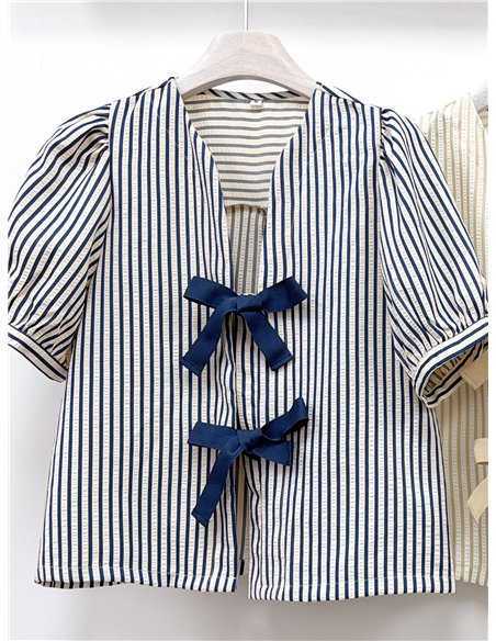 Blusa rayas con lazos frontales