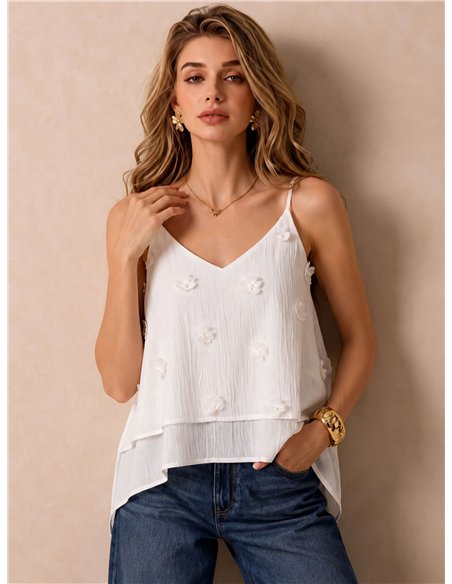 Top de tirantes con flores en relieve