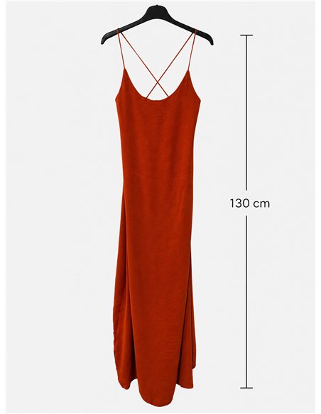 Langes, schlichtes Kleid mit gekreuzten Trägern