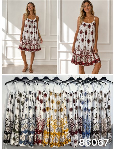 Kurzes arabeskes Kleid mit Trägern