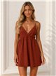 Vestido corto con tirantes y tachas