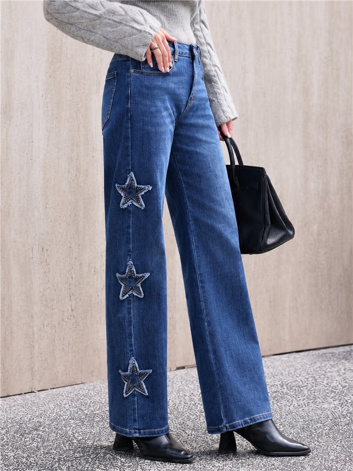 Jeans rectos estrellas con tachas
