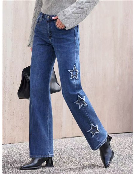 Jeans rectos estrellas con tachas