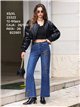 Jeans wide leg bordado paisley con tachas