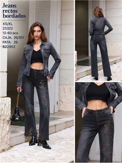 Jeans wide leg bordado paisley con tachas 2