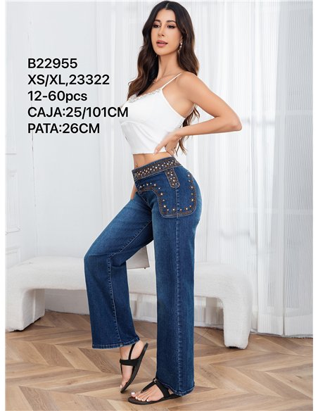 Jeans rectos cintura bordada con tachas