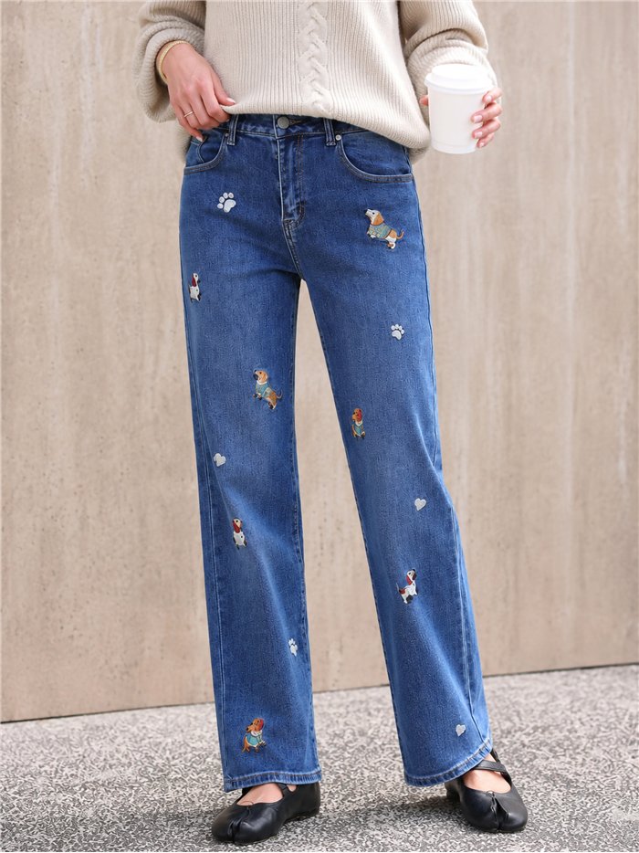 Jeans rectos perritos bordados