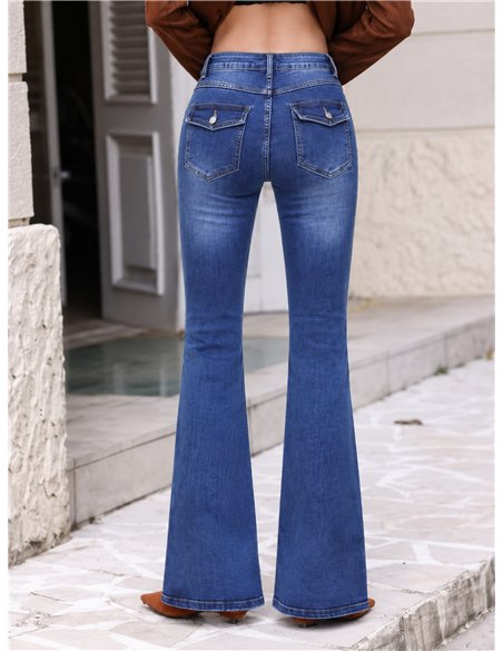 Jeans flare bolsillos con solapas