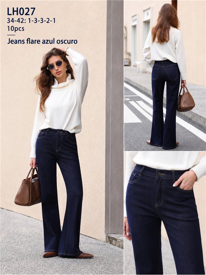 Jeans flare denim oscuro