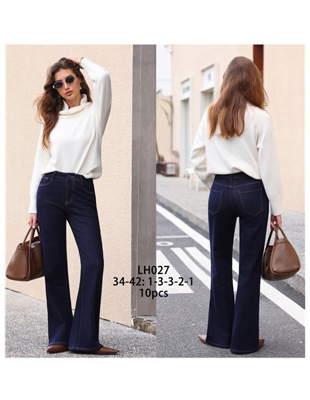 Jeans flare denim oscuro