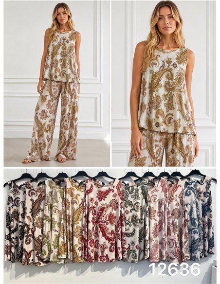 Blusa lycra sin mangas con estampado paisley