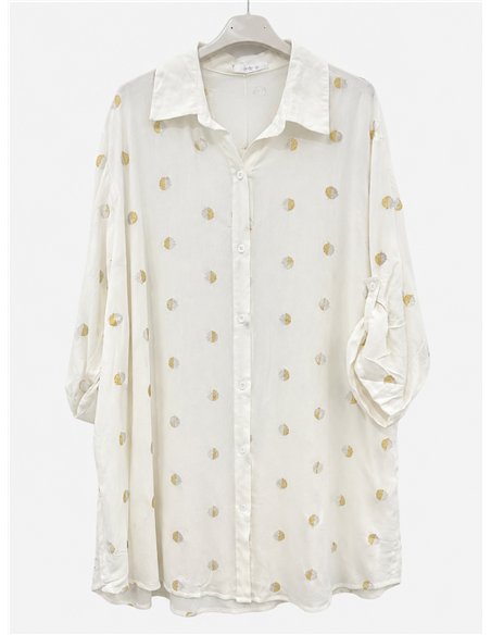 Camisa amplia con lunares bordados