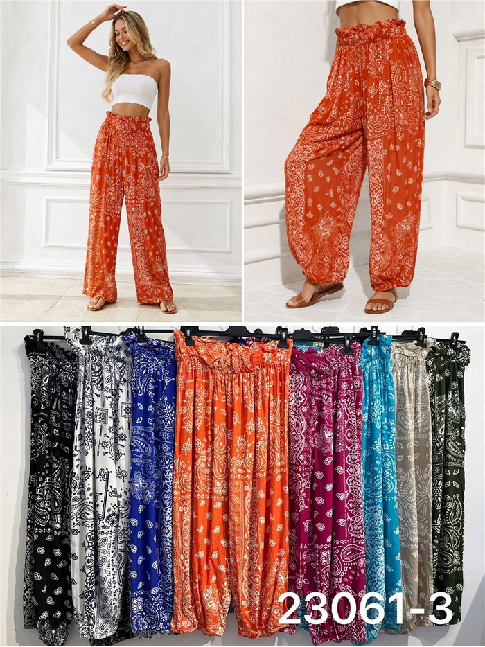 Pantalón fluido estampado bandana