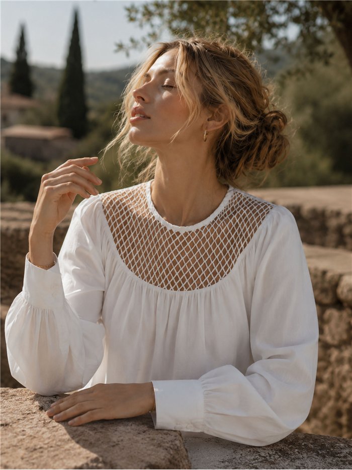 Blusa algodón con canesú rejilla