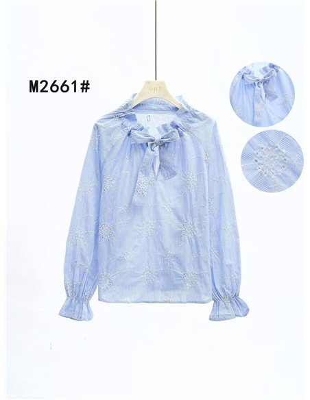 Blusa bordada con lazada