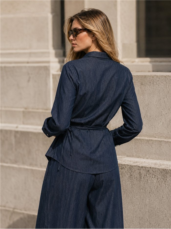 Conjunto camisa cruzada efecto denim y pantalón wide-leg