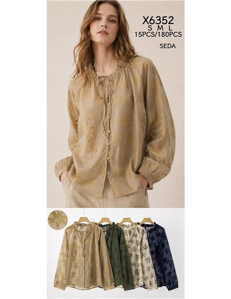 Blusa floral efecto seda