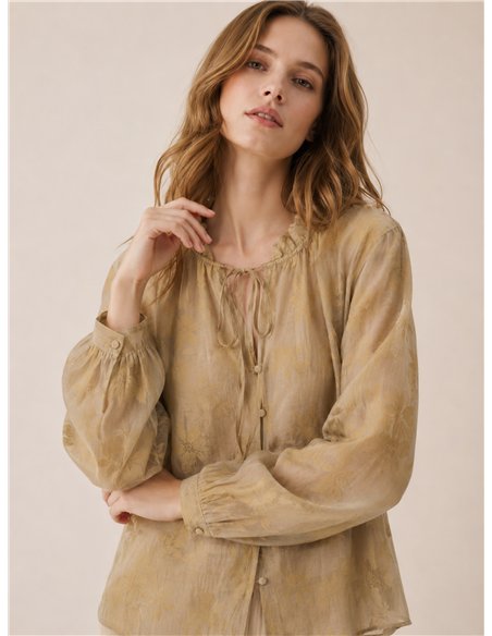 Blusa floral efecto seda