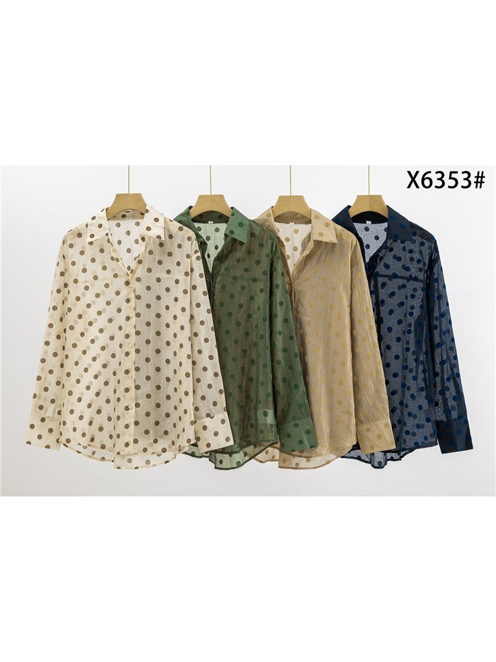 Camisa lunares efecto seda