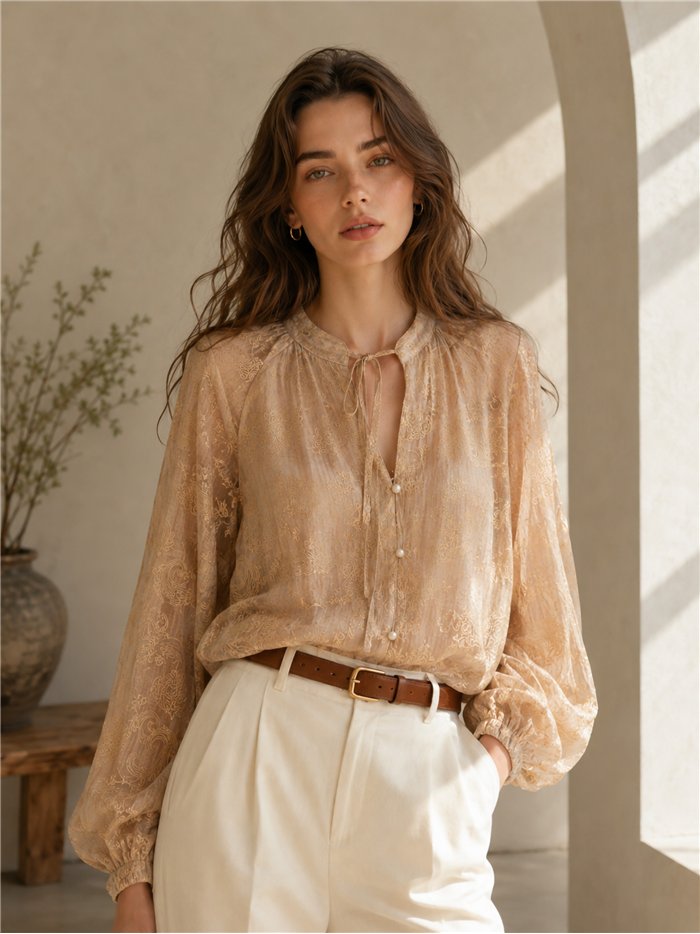 Blusa satinada estampada efecto seda