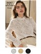 Blusa encaje floral cuello alto