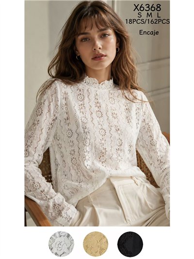 Blusa encaje calado cuello alto 2